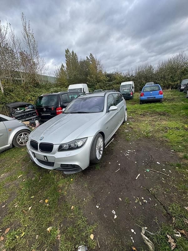 Gebraucht BMW 325 M Sport 272 PS (200 kW) 2008 Grau Kombi