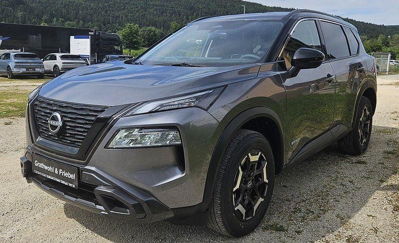 Gun metallic / dark grey Gebraucht 2025 Nissan X-Trail SUV | 39.990 € (Fairer Preis) - Bild 1/4