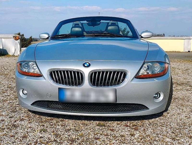 Gebraucht BMW Z4 231 PS (169 kW) 2003 Silber Cabrio
