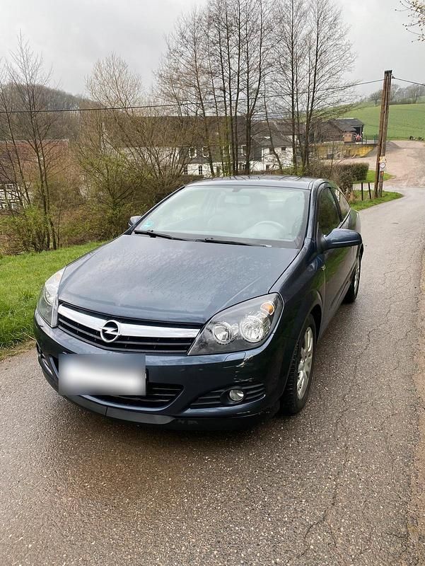 Gebraucht Opel Astra GTC 2006 Grau Kleinwagen