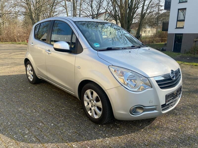 Silber Gebraucht 2008 Opel Agila Van / Kleinbus | 2.950 € (Fairer Preis) - Bild 1/4