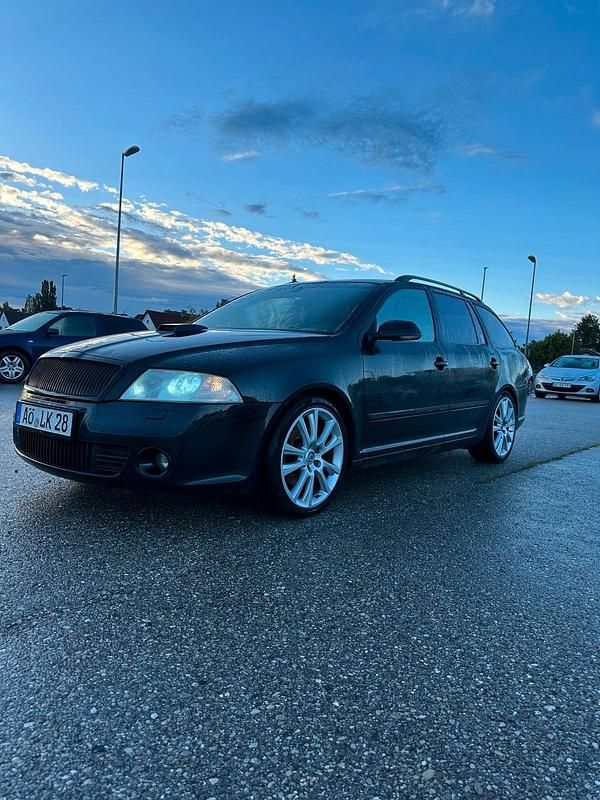 Gebraucht 2007 Skoda Octavia RS Kombi | 2.400 € (Etwas zu teuer) - Bild 1/4