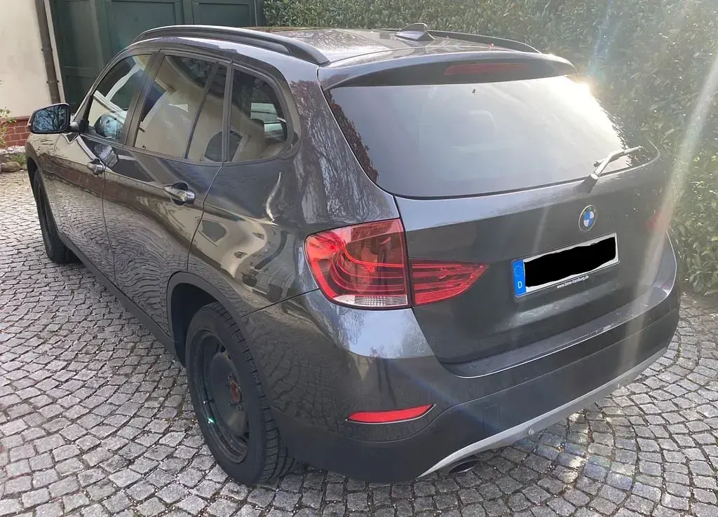 Używany BMW X1 150 KM (110 kW) 2013 Szary SUV