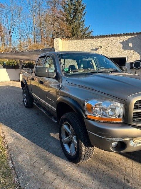 Gebraucht Dodge Ram 345 PS (253 kW) 2006 Grau Pickup