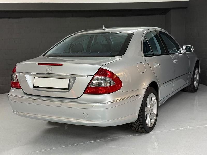 Gebraucht Mercedes E280 Avantgarde 231 PS (169 kW) 2007 Silber Limousine