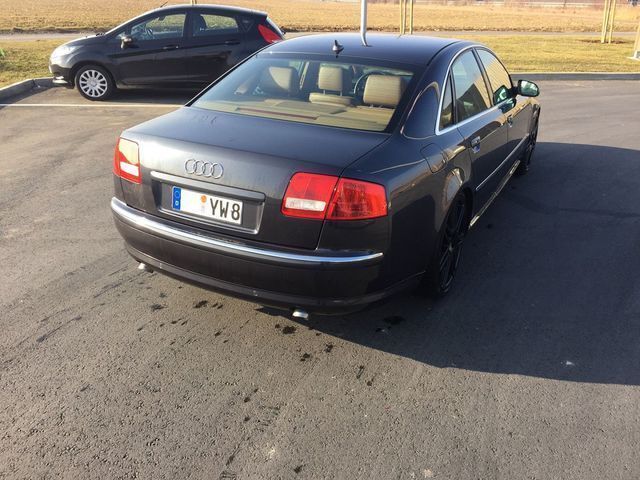 Gebraucht Audi A8 443 PS (325 kW) 2006 Grau metallic Limousine
