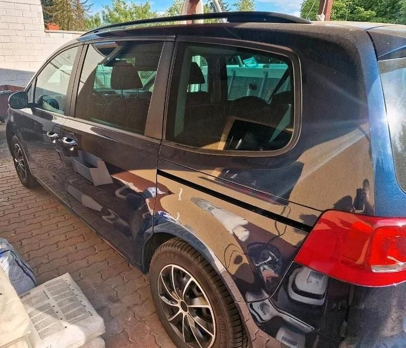 Usata VW Sharan 177 CV (130 kW) 2011 Blu Monovolume