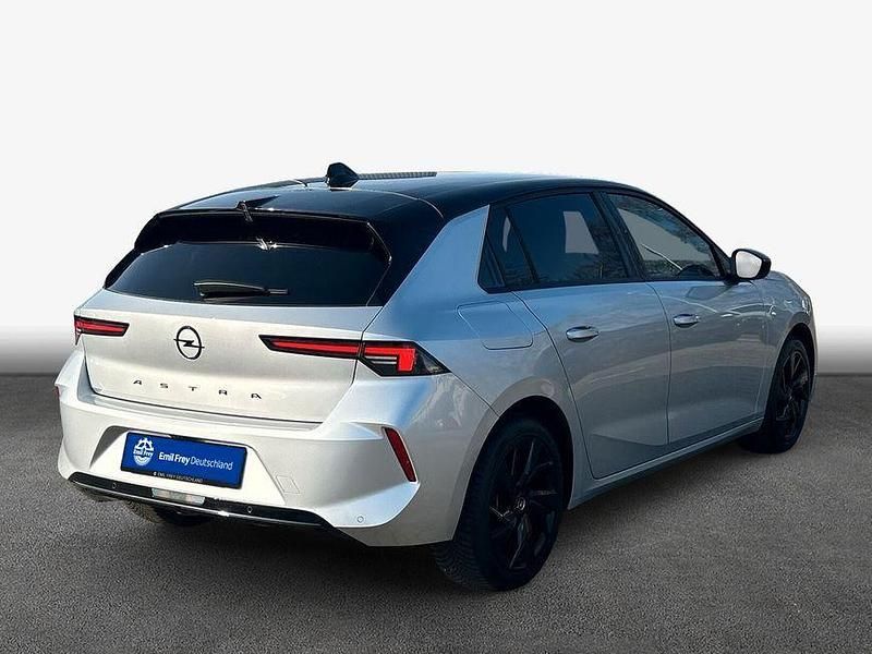 Gebraucht Opel Astra 131 PS (96 kW) 2024 Silber Limousine
