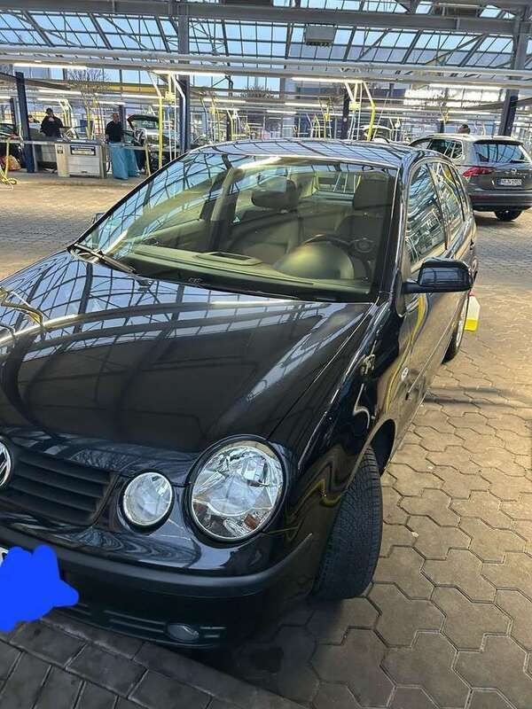 Schwarz Gebraucht 2003 VW Polo Basis Limousine | 1.800 € (Guter Preis) - Bild 1/4
