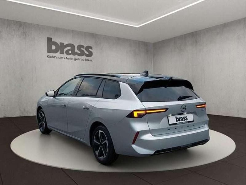 Neu Opel Astra 145 PS (106 kW) 2026 Kristall silber (metallic) Kombi