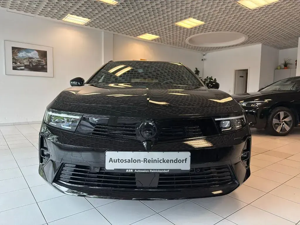 Gebraucht Opel Astra 131 PS (96 kW) 2025 Schwarz Kleinwagen