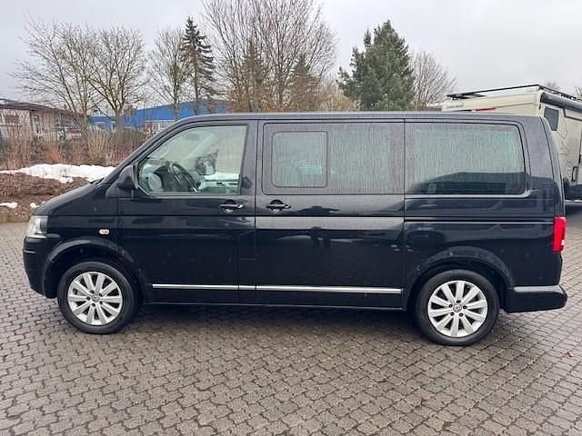 Gebraucht VW T5 Highline 179 PS (131 kW) 2010 Deep black perleffekt Van