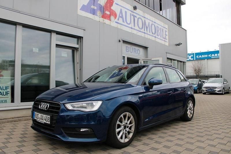 Gebraucht Audi A3 S-Line 122 PS (89 kW) 2013 Blau Limousine