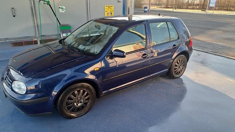 Gebraucht VW Golf III 90 PS (66 kW) 1999 Blau Limousine