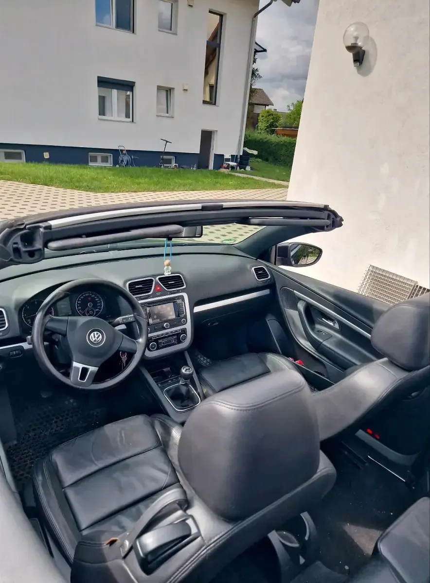 Occasion VW Eos Exclusive 140 ch (102 kW) 2011 Noir Cabriolet
