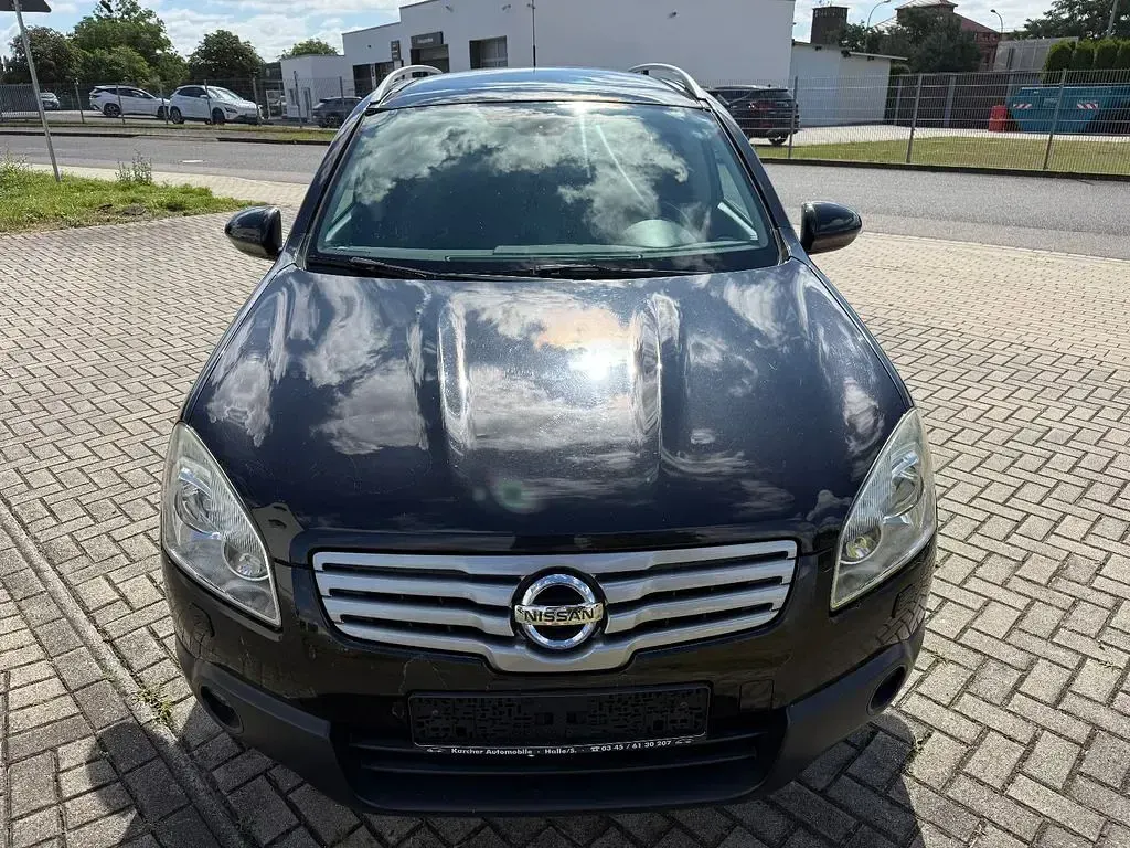 Gebraucht Nissan Qashqai +2 141 PS (103 kW) 2009 Schwarz SUV