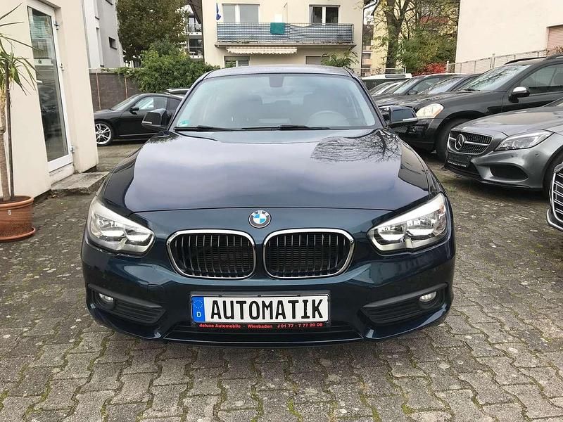 Gebraucht BMW 118 Advantage 136 PS (100 kW) 2015 Blau Kleinwagen