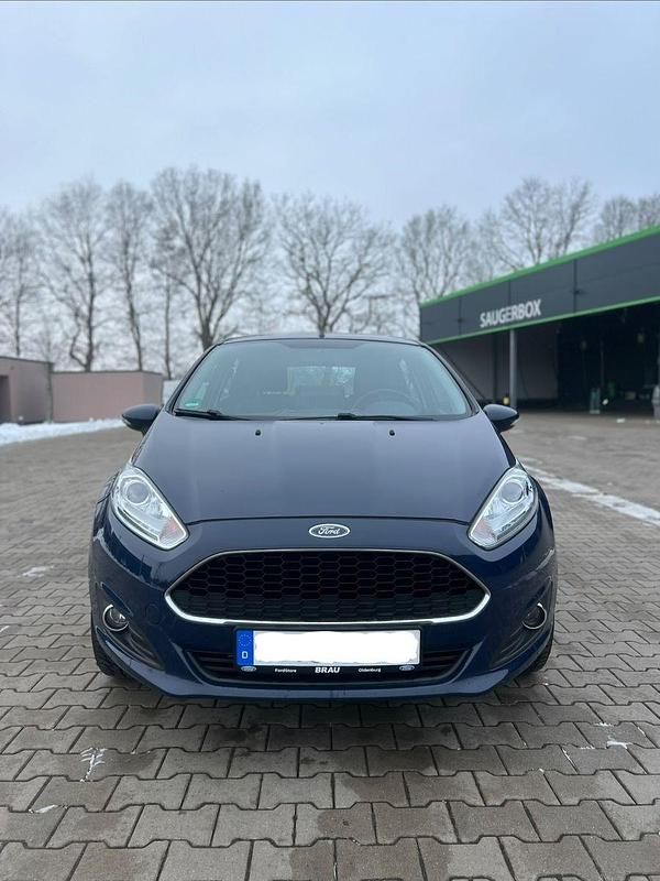 Gebraucht Ford Fiesta Trend 80 PS (58 kW) 2017 Blau Kleinwagen