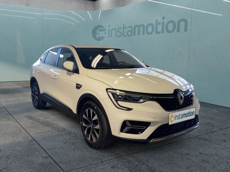Weiß Gebraucht 2023 Renault Arkana Equilibre SUV | 23.794 € (Guter Preis) - Bild 1/4