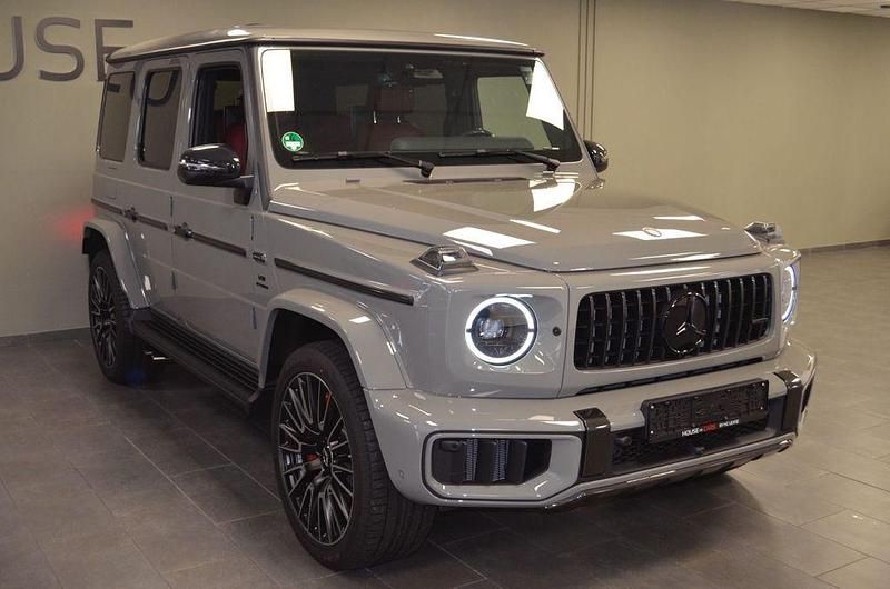 Grau Neu 2025 Mercedes G63 AMG AMG SUV | 279.055 € - Bild 1/4