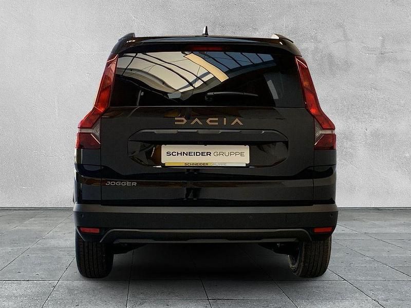Gebraucht Dacia Jogger Extreme 110 PS (80 kW) 2025 Schwarz Van / Kleinbus