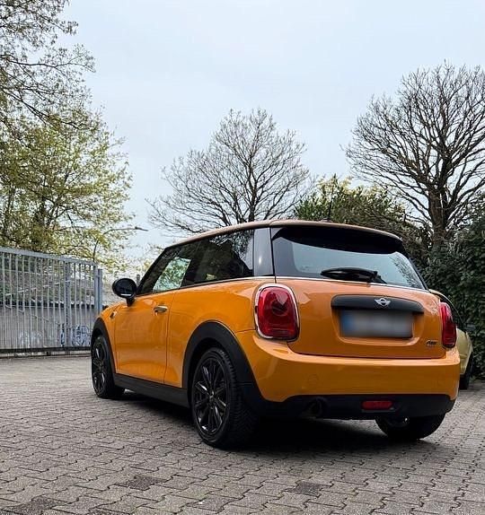 Second-hand Mini ONE 102 CP (75 kW) 2014 Portocaliu Hatchback