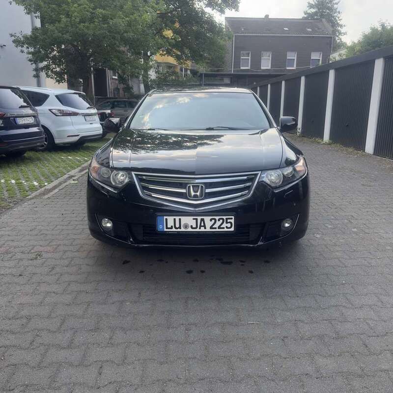 Gebraucht 2009 Honda Accord Executive Limousine | 5.500 € (Fairer Preis) - Bild 1/4