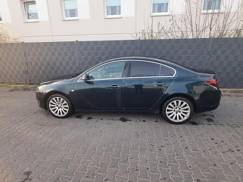 Gebraucht Opel Insignia 196 PS (144 kW) 2014 Grün Limousine