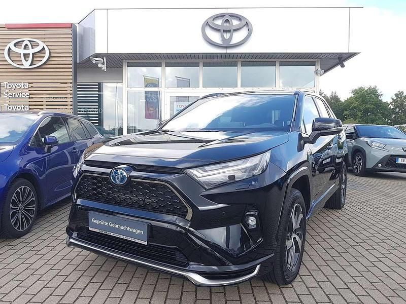 Tiefschwarz met Gebraucht 2022 Toyota RAV4 Hybrid SUV | 38.490 € (Guter Preis) - Bild 1/4