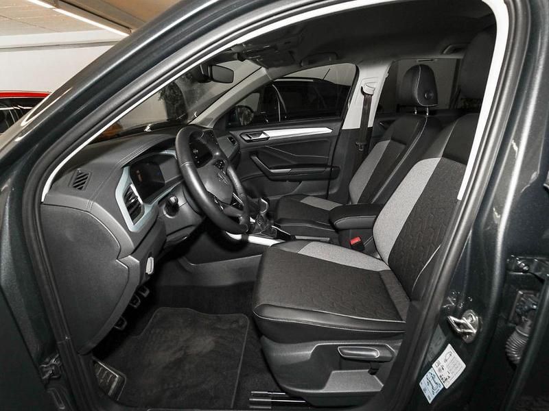 Gebraucht VW T-Roc Goal 116 PS (85 kW) 2025 Grau SUV