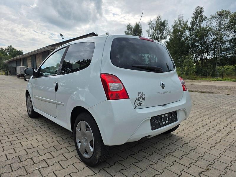 Gebraucht Renault Twingo Night&Day 76 PS (55 kW) 2009 Weiß Kleinwagen