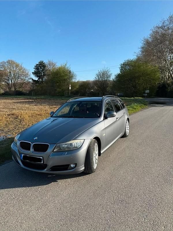 Usata BMW 320 178 CV (130 kW) 2008 Grigio Station wagon