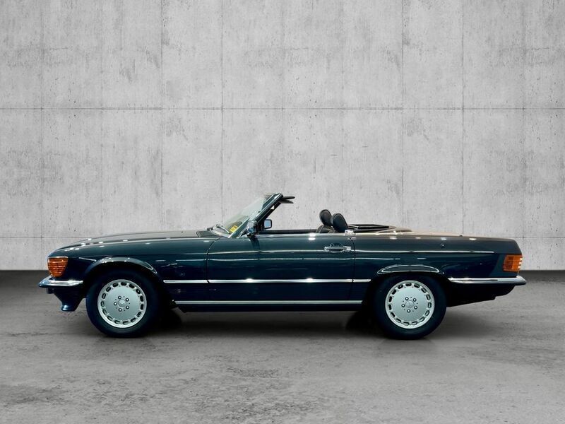 Gebraucht Mercedes SL300 179 PS (131 kW) 1986 Schwarz Cabrio