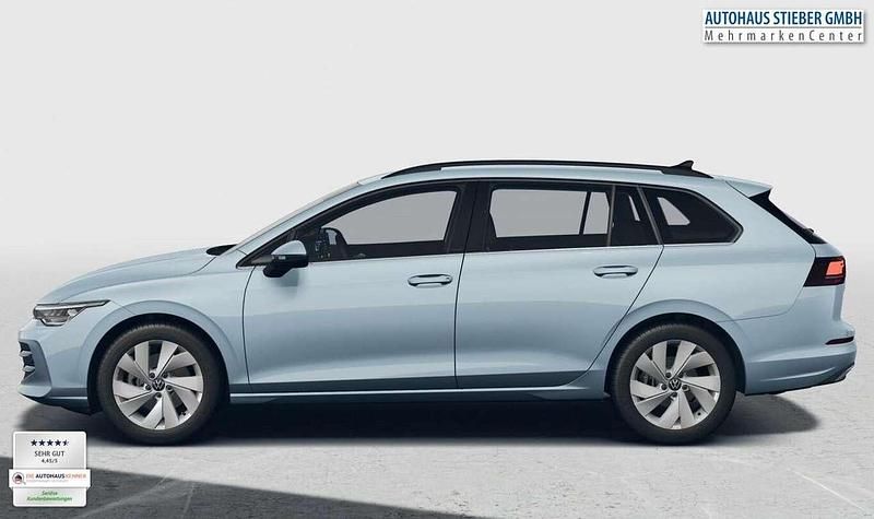 Neu VW Golf VIII Style 150 PS (110 kW) 2025 Crystal ice blue metallic Kombi