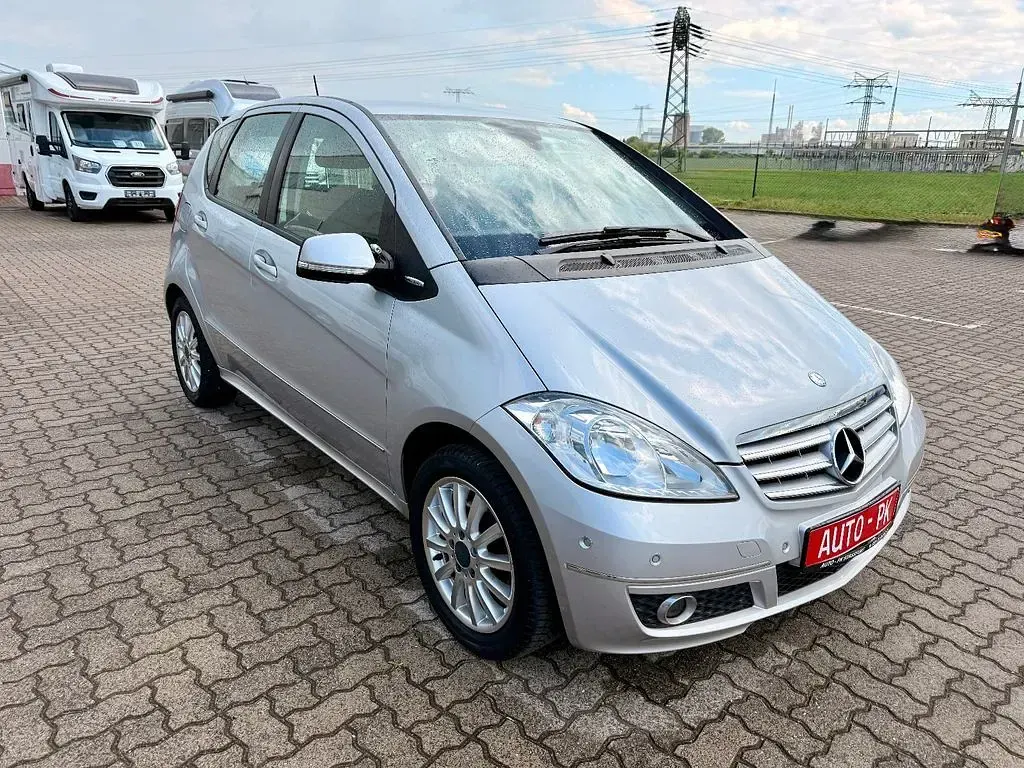 Gebraucht Mercedes A170 116 PS (85 kW) 2009 Silber Limousine