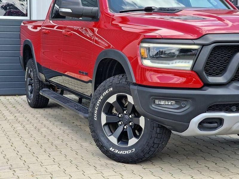 Gebraucht Dodge Ram 401 PS (294 kW) 2019 Rot Pickup