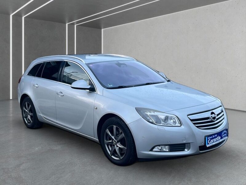 Gebraucht Opel Insignia Sport 260 PS (191 kW) 2009 Silber Kombi