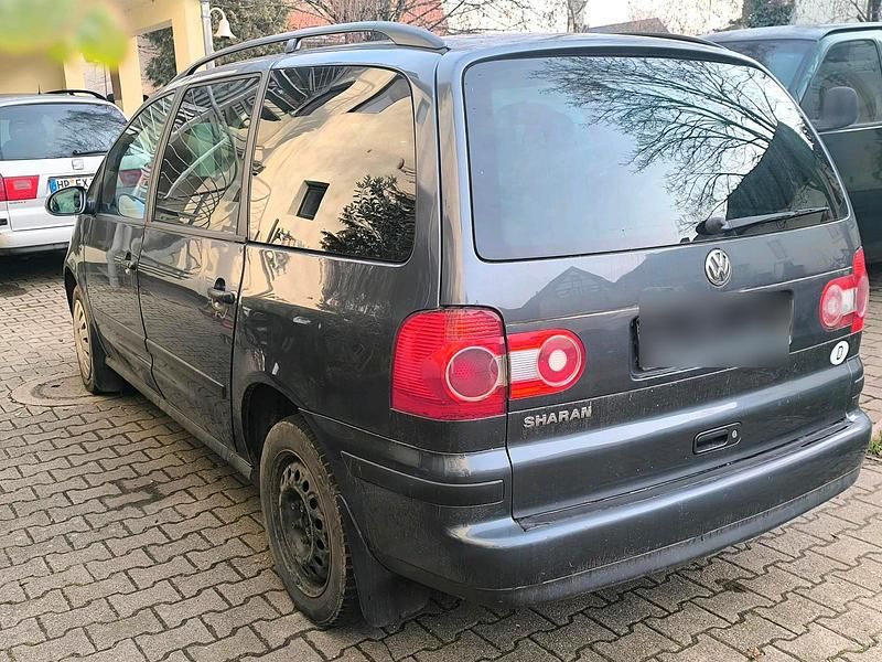 Gebraucht VW Sharan 116 PS (85 kW) 2006 Grau Van / Kleinbus
