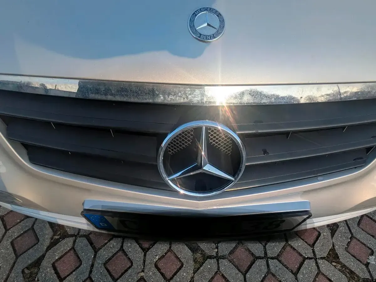 Gebraucht Mercedes A180 116 PS (85 kW) 2010 Silber Van / Kleinbus