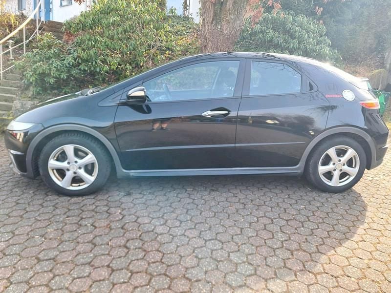 Gebraucht Honda Civic 140 PS (102 kW) 2006 Schwarz Limousine