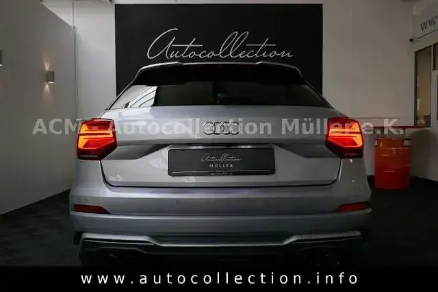 Gebraucht Audi SQ2 Sport 301 PS (221 kW) 2019 Florettsilber (metallic) SUV