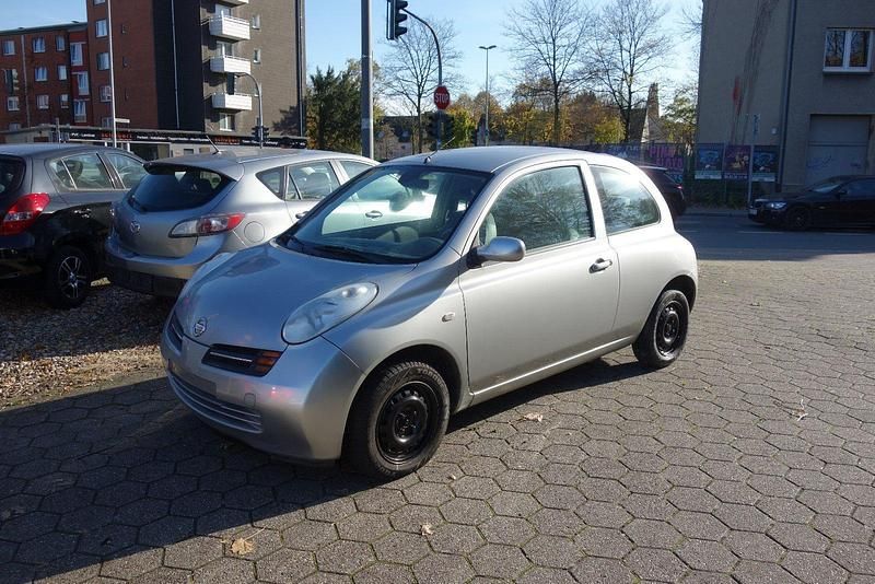 Gebraucht Nissan Micra 80 PS (58 kW) 2003 Silber Kleinwagen