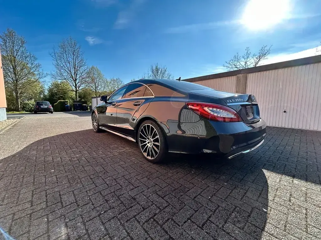 Gebraucht Mercedes CLS350 Edition 258 PS (189 kW) 2017 Schwarz Limousine