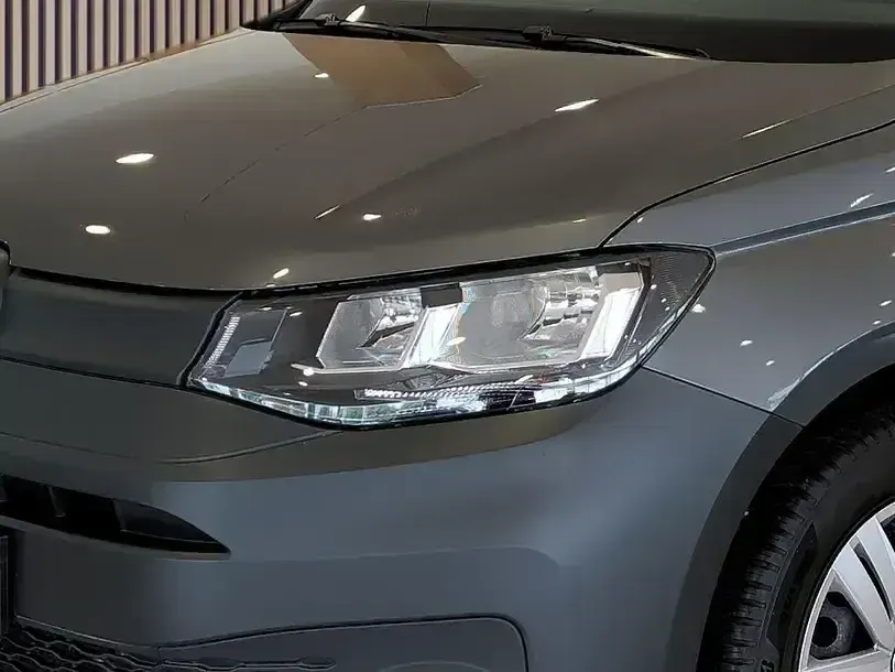 Gebraucht VW Caddy Maxi 122 PS (89 kW) 2022 Grau Van / Kleinbus