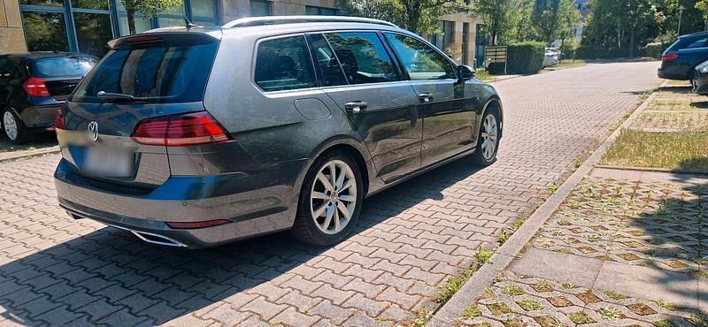 Gebraucht VW Golf VII 150 PS (110 kW) 2019 Grau Kombi