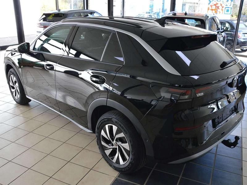 Neu VW T-Roc Life 116 PS (85 kW) 2026 Schwarz SUV