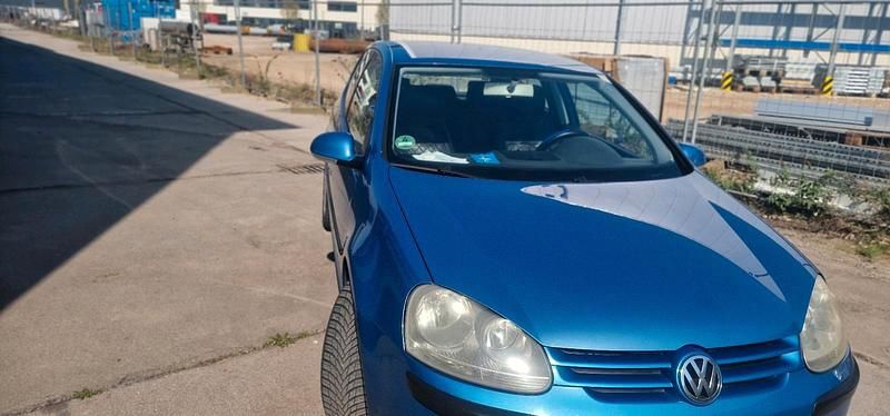 Gebraucht VW Golf IV 75 PS (55 kW) 2004 Blau Limousine