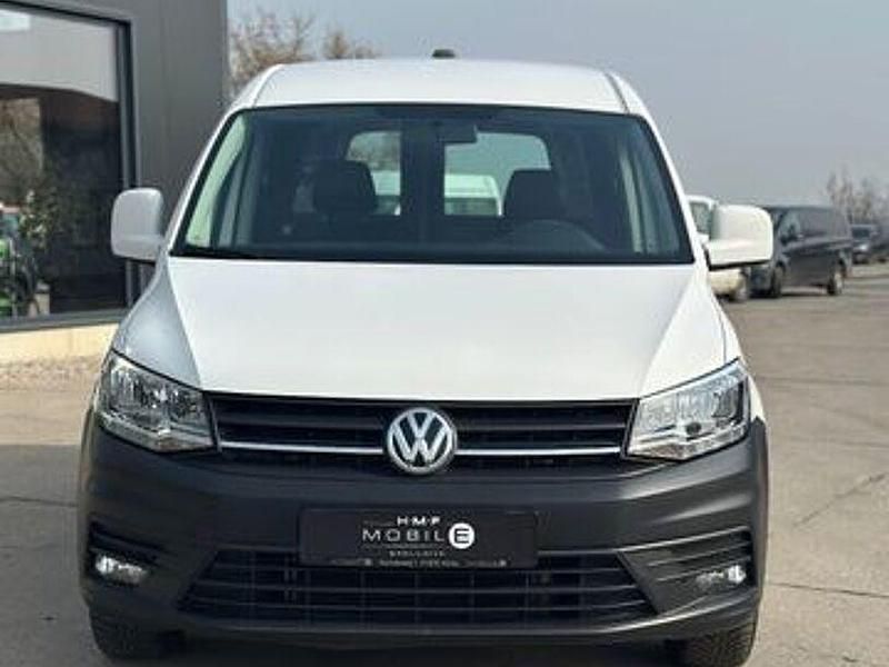 Gebraucht VW Caddy Maxi 122 PS (89 kW) 2021 Weiß Van / Kleinbus