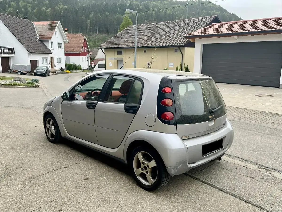 Usata Smart ForFour 109 CV (80 kW) 2007 Argento Utilitaria