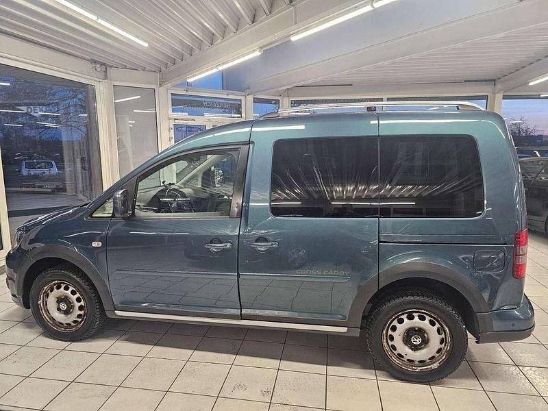 Gebraucht VW Caddy 110 PS (80 kW) 2014 Grün Van / Kleinbus